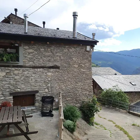 Country house Cal Gerard -