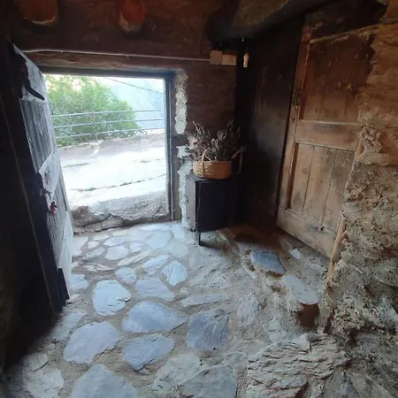 Country house Cal Gerard -