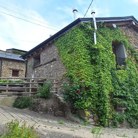 Cal Gerard - Country house *